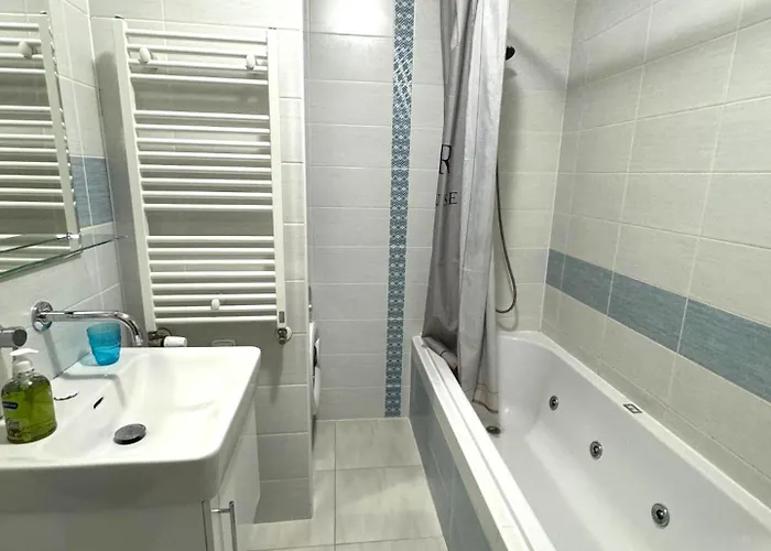 Апартаменты Hip Area Flat *